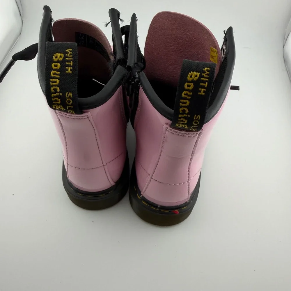 Dr. Martens Delaney Boots Kids‎ Size 11 UK 10 US Pink Patent Ribbon Lace Zip